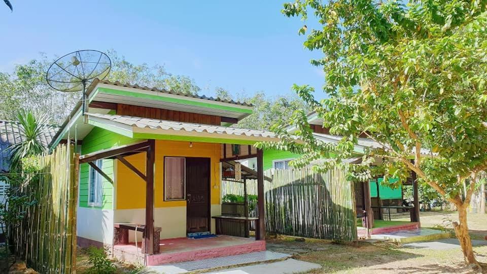 Small Guest House Koh Kood Ko Kut Екстер'єр фото